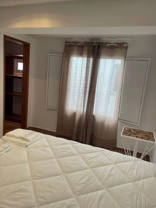 הוילה Mourão Casa Da Oliveira מראה חיצוני תמונה