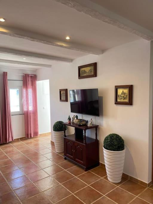 הוילה Mourão Casa Da Oliveira מראה חיצוני תמונה