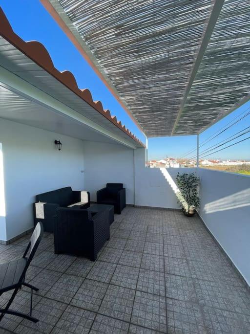 הוילה Mourão Casa Da Oliveira מראה חיצוני תמונה