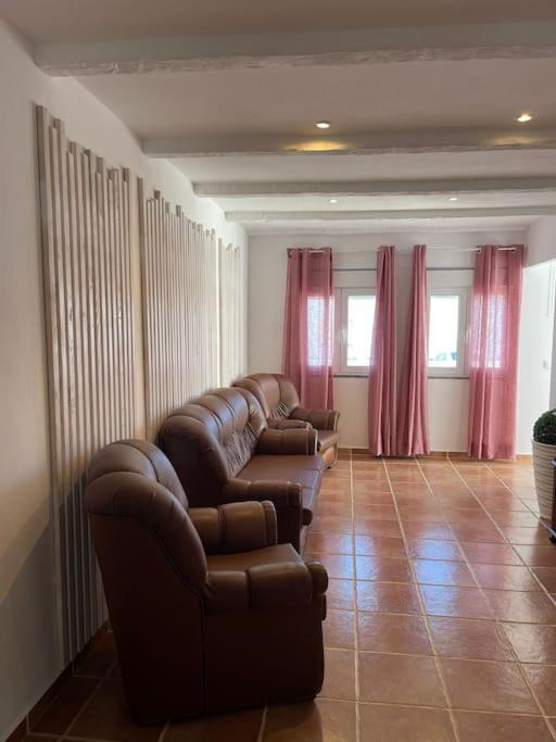 הוילה Mourão Casa Da Oliveira מראה חיצוני תמונה