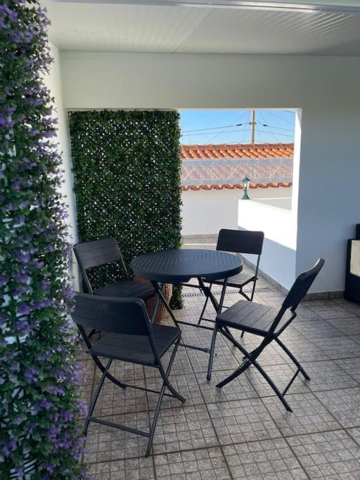 הוילה Mourão Casa Da Oliveira מראה חיצוני תמונה