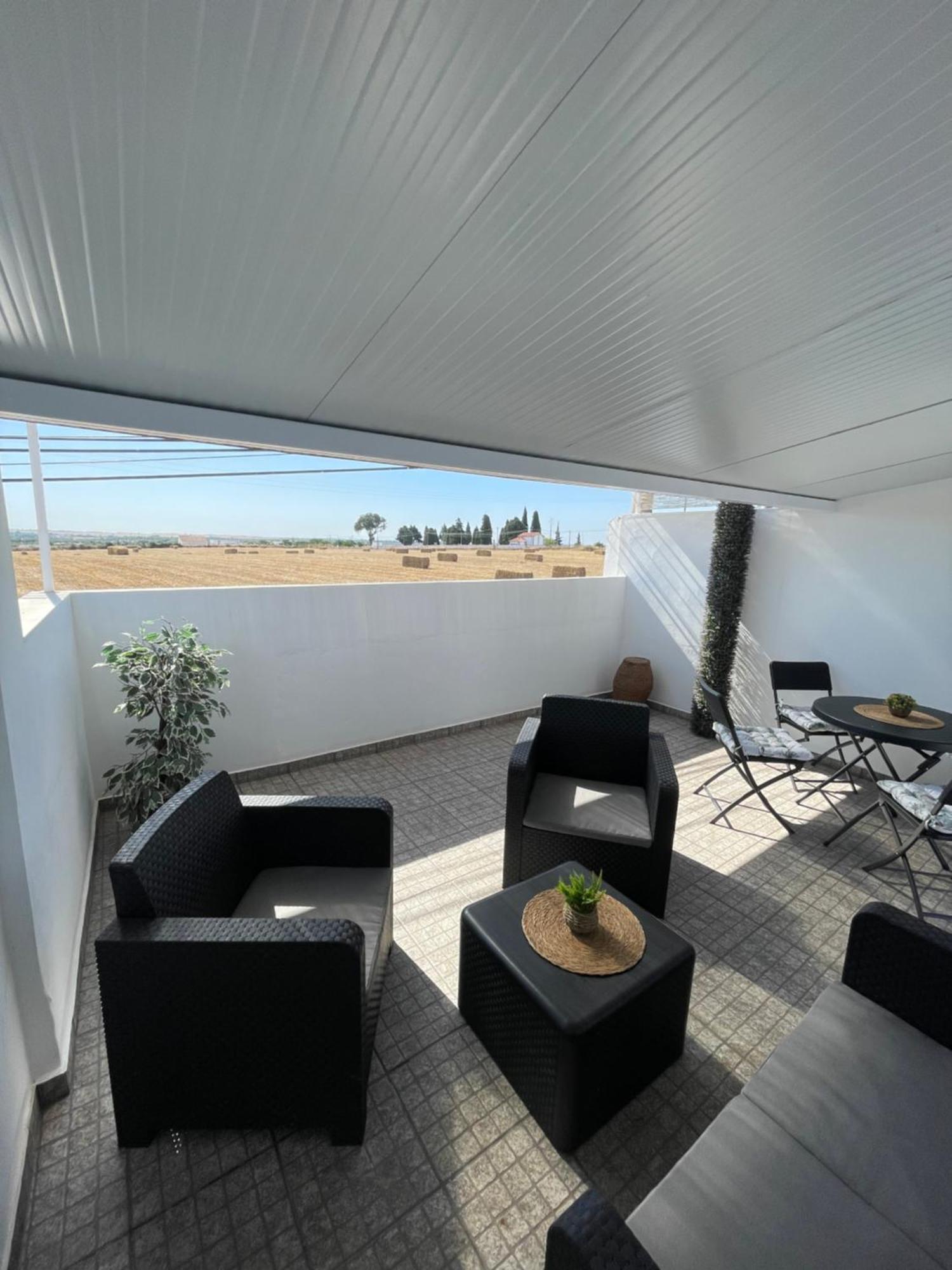 הוילה Mourão Casa Da Oliveira מראה חיצוני תמונה